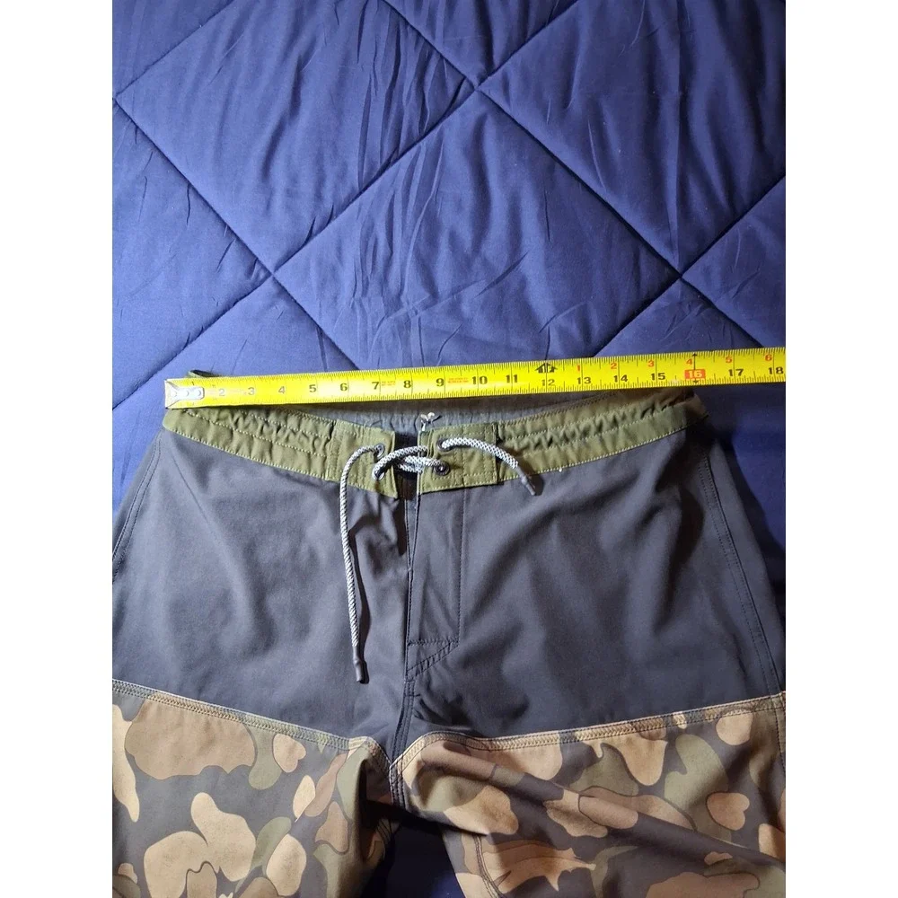 Salty‎ Crew Mens Current Camo S Board Shorts Charcoal Green Camouflage Size 32